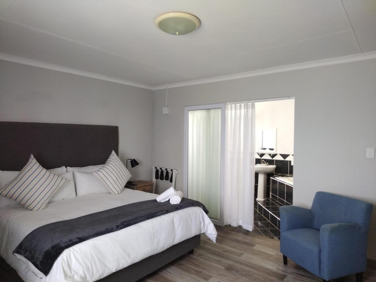 Blue Owl Guest House Mossel Bay Esterno foto